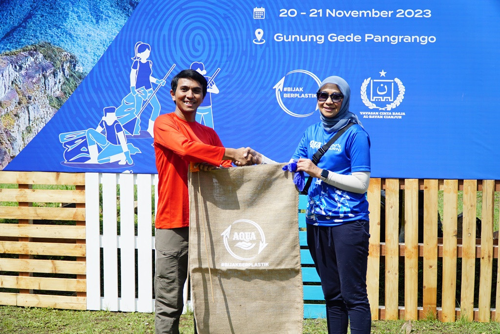 Upaya ini untuk meningkatkan kepedulian tentang kelestarian ekosistem taman nasional. Dok. Ist