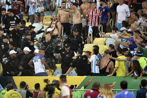 Brasil vs Argentina Sempat Tertunda 30 Menit Gara-gara Bentrok