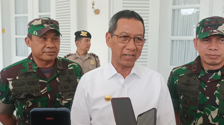 Camat dan Lurah DKI Diminta Pahami Lokasi yang Dilarang Pasang APK