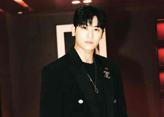 Park Hyun Sik Siap Gelar <i>Fan Meeting</i> di Jakarta pada Januari 2024