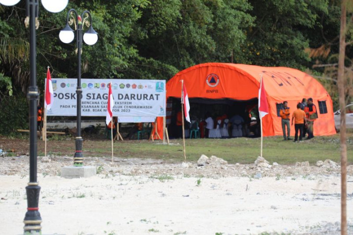 BNPB Dirikan Posko Siaga Darurat Cuaca Ekstrem Jelang Sail Teluk Cenderawasih