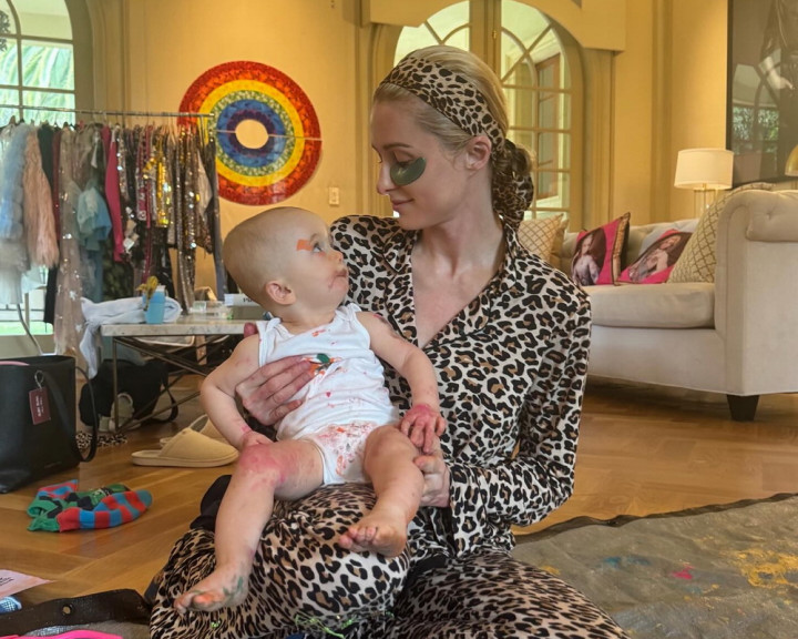 Paris Hilton Umumkan Nama Anak Kedua
