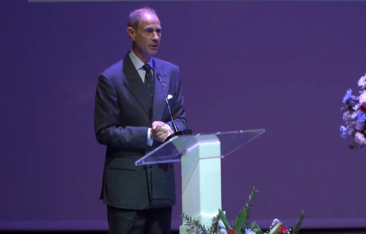 Keren! Pangeran Edward Beri Penghargaan Bagi 23 Pemuda Indonesia