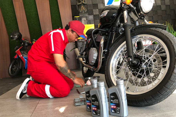 Saran Buat Loe yang Doyan Touring! Jangan Abaikan Ini!