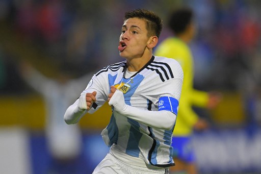 Profil Lengkap Claudio Echeverri, Kapten Timnas Argentina U-17 