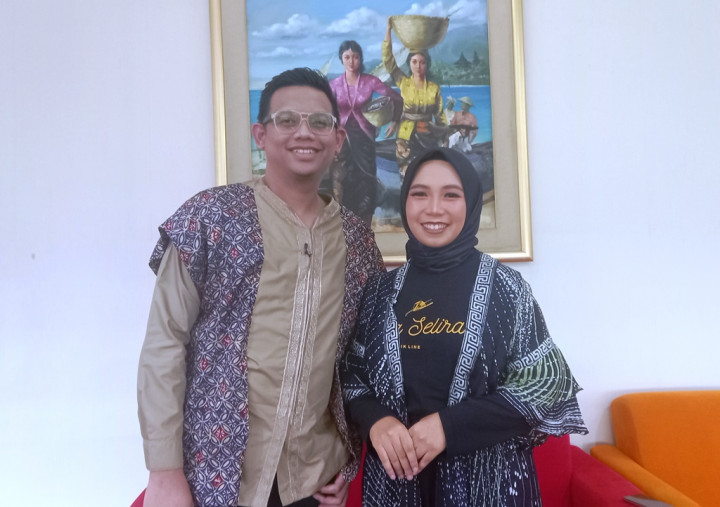 Tepa Selira dengan Batik 'Tunangan', Ciptakan Fesyen Multistyle