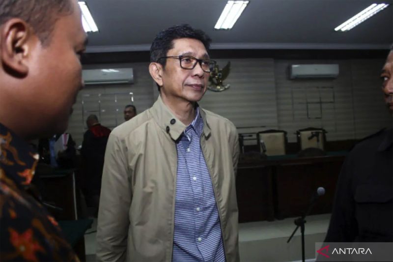Mantan Wali Kota Batu Eddy Rumpoko. (ANTARA FOTO/Umarul Faruq)