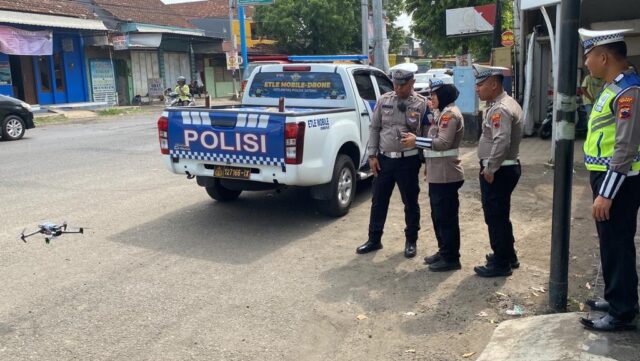 Keren! Polres Jepara Uji Coba Sistem ETLE Drone