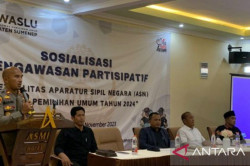 Bawaslu Sumenep menggelar sosialisasi pengawasan partisipatif untuk menekan pelanggaran dan praktik kecurangan Pemilu 2024, Kamis, 30 November 2023. Antara/ HO-Bawaslu Sumenep