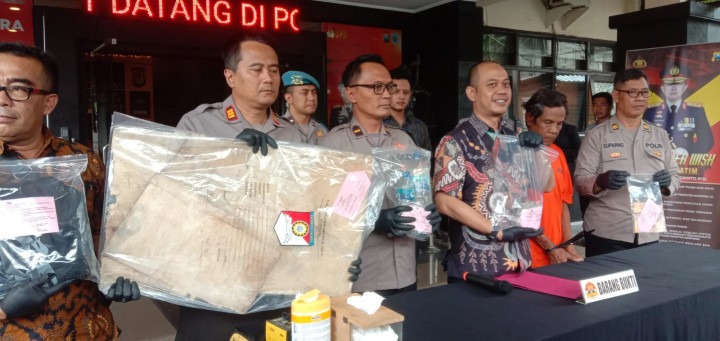 Hilangkan Jejak, Pembunuh Pengamen di Malang Cuci Bata Beton dan Alas Tidur Korban
