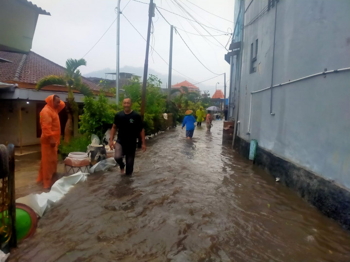 Banjir Rendam Sejumlah Titik di Kota Batu