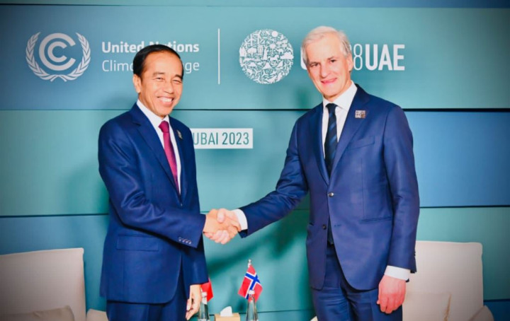 Bertemu PM Norwegia, Presiden Jokowi Bahas Deforestasi dan Keadilan Informasi