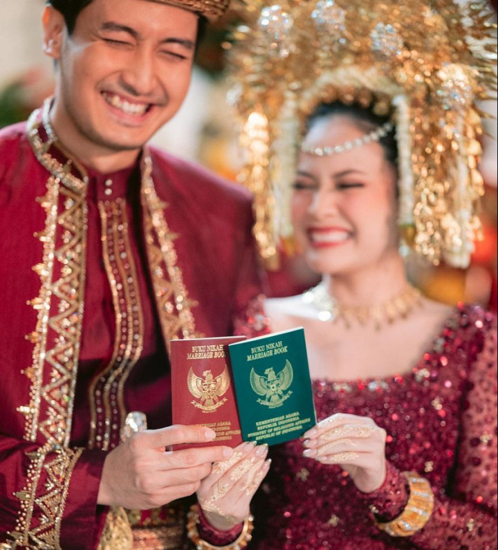 Sempat Putus Nyambung, Hanggini Akhirnya Resmi Menikah dengan Luthfi Aulia