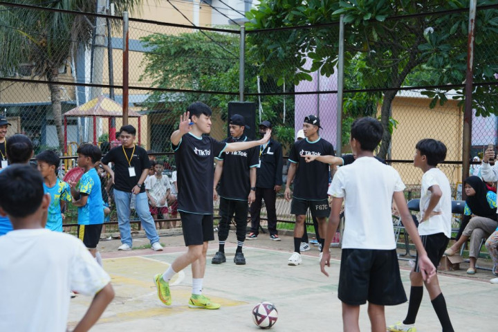 Bima Sakti Dorong Anak-anak untuk Berani Bermimpi Setinggi Langit