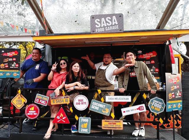 Sasa Food Garage, Pikat Pencinta Otomotif yang Berpadu dengan Kuliner