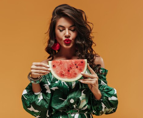 Jangan Dibuang, 5 Khasiat Kulit Semangka untuk Kesehatan Kulit yang Jarang Diketahui