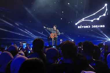 Noah Kolaborasi dengan Mantan Drummer di Konser Terakhir