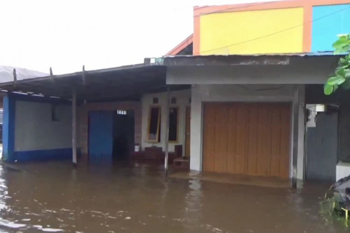 Hujan Deras Rendam Sebagian Wilayah di Kota Sampit