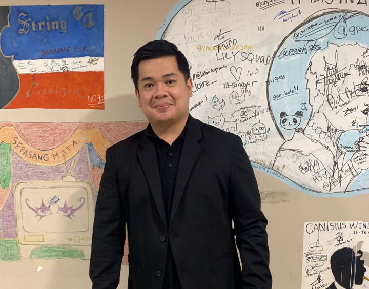 Kibordis Isyana Ungkap Perbedaan Musisi Otodidak dan Kursus Musik