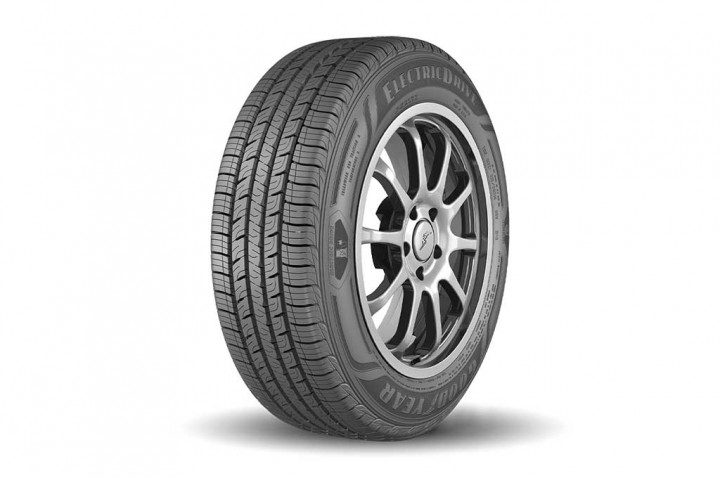'Resep' Ban Goodyear Electric Drive Biar Tetap Senyap