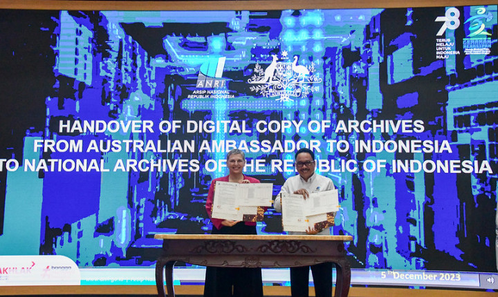 Australia Serahkan Film Dokumenter Kunjungan Jawaharlal Nehru ke Indonesia