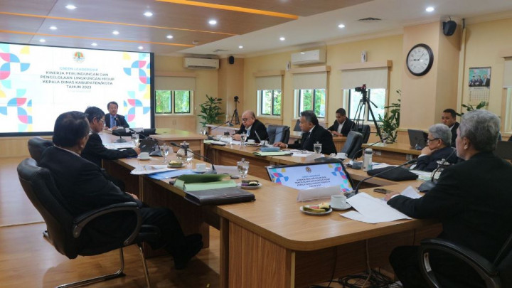 15 Kadis Lingkungan Hidup Beradu Program Raih Predikat Green Leadership