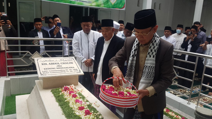 Pahlawan Nasional KH Abdul Chalim Diusulkan jadi Nama Bandara Kertajati
