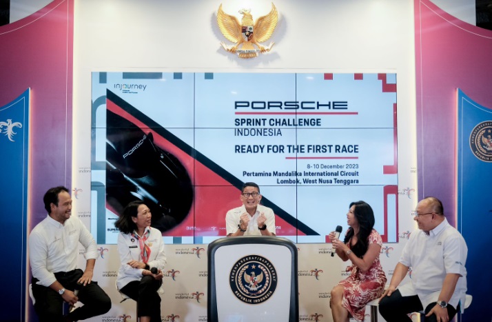 Menparekraf Sandiga Uno dalam 