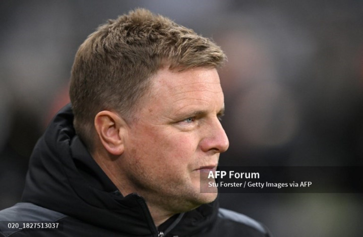 Howe Tegaskan Newcastle tak Butuh Kiper Baru