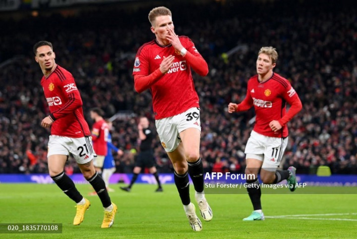 McTominay jadi Pahlawan MU saat Jungkalkan Chelsea