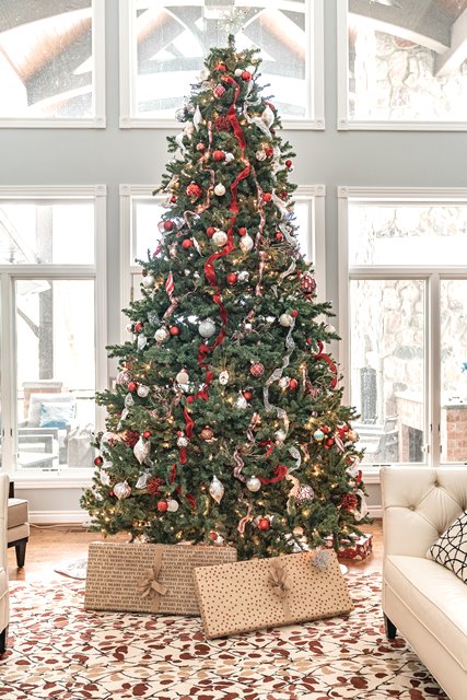 5 Warna Pohon Natal yang Tidak akan Pernah Ketinggalan Zaman