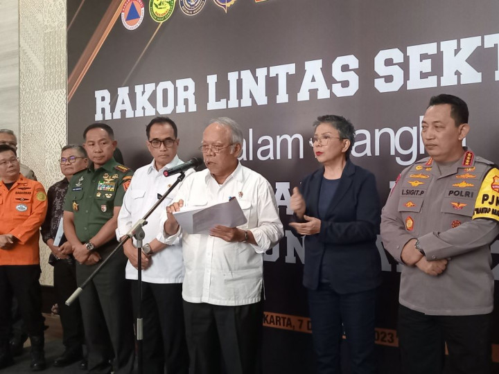 Penataan dan Pembangunan <i>Rest Area</i> di Puncak Rampung