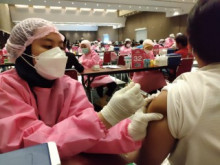Kasus Covid-19 di DKI Naik, Warga Usia 50 Tahun ke Atas Harus