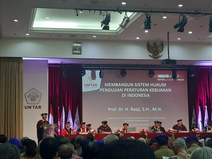 Untar Tambah 2 Guru Besar Bidang Hukum Tata Negara dan Arsitektur