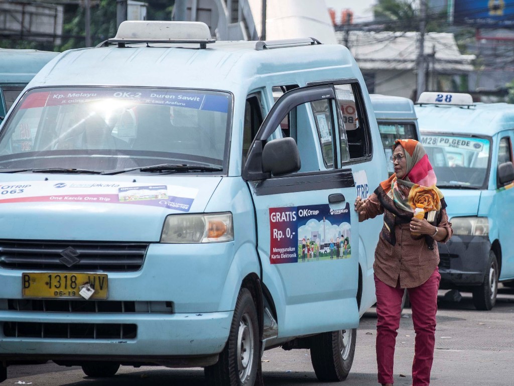 Bawaslu Larang Angkot Ditempel Stiker Kampanye Kpu Membolehkan 