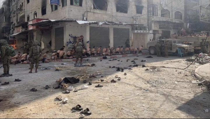 Viral Tentara Israel Tangkap Puluhan Pria Palestina, DItelanjangi hingga Tangan Diikat