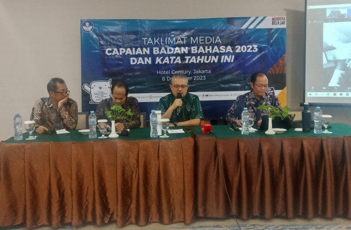 'Kata Tahun Ini' 2023: Kecerdasan Artifisial atau Kecerdasan Buatan