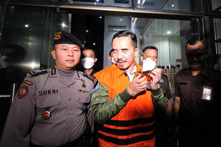 Potret Eks Kepala Bea Cukai Yogya Eko Darmanto Digelandang ke Tahanan KPK