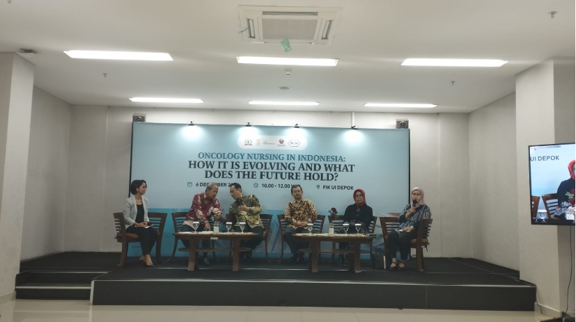Dialog multi pigak antara Roche, FIK-UI, Dharmais dan HIMPONI. Dok, Ist