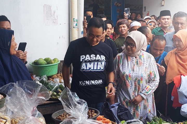 Nostalgia Anies dan Istri di Pasar Kepuh Kuningan