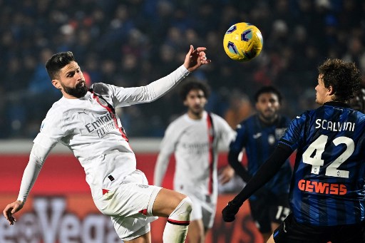 Hasil Liga Italia: Milan Kalah Dramatis, Inter Menang Mudah