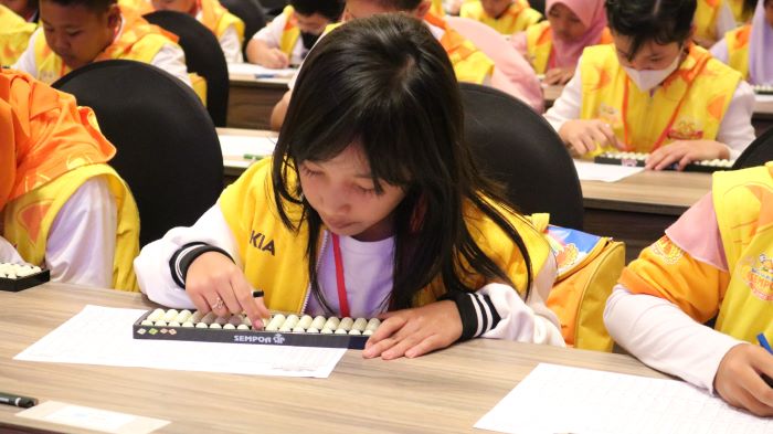 11 Ribu Anak Indonesia Siap Catatkan Rekor Sempoa di Guinness World Records