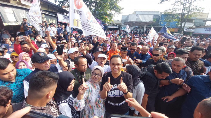 Bukan <i>Nyebar</i> Bansos, Begini Cara Anies Entaskan Kemiskinan