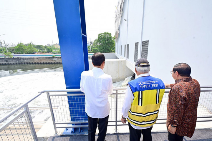 Momen Jokowi Resmikan Stasiun Pompa Ancol Sentiong