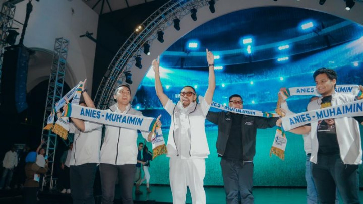 Sahroni Pimpin Komunitas Gen Z Dukung Anies-Muhaimin