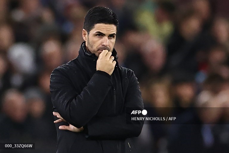 Pelatih Arsenal, Mikel Arteta (AFP/Henry Nicholls)