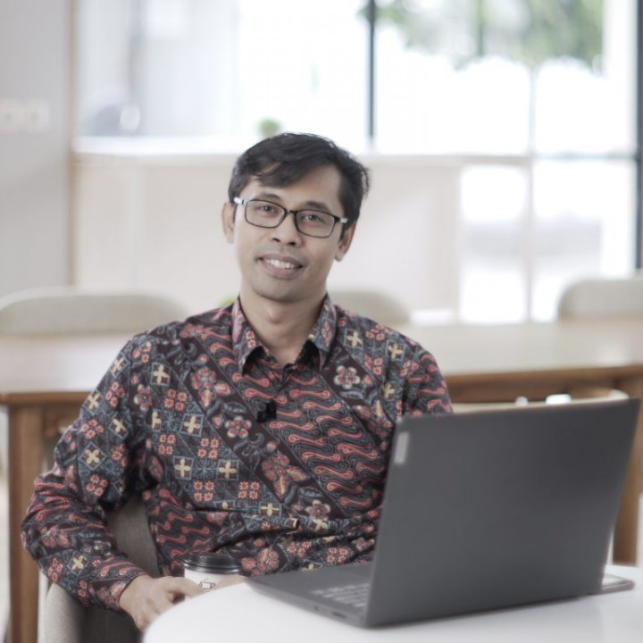 Dekan Fisipol UGM Terpilih Jadi Panelis Debat Perdana Pilpres 2024, Intip Profilnya!