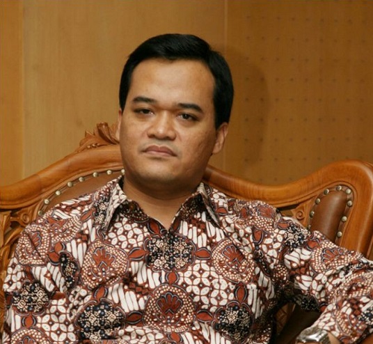 Penulis Sekaligus Dekan UIN Jakarta Jadi Panelis Debat Perdana Capres-Cawapres, Ini Kiprah Gun Gun