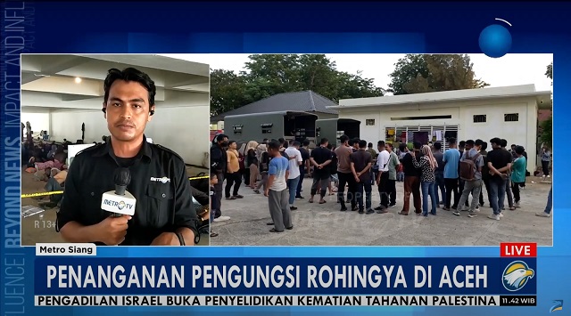 Penolakan ini membuat ratusan pengungsi harus dievakuasi ke Taman Ratu Safiatuddin, Kota Banda Aceh. Metro TV
