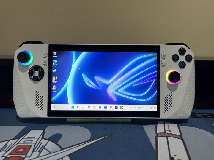 ROG Ally, Gaming Handheld Ergonomis dan Nyaman